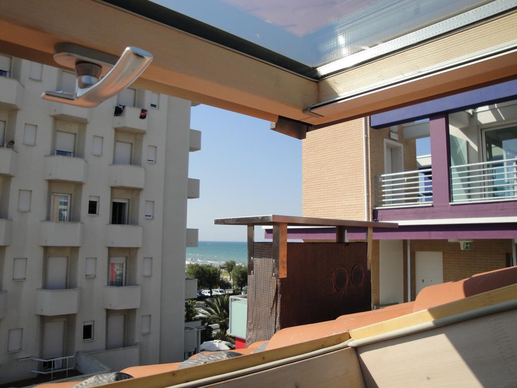 Residence La Nave Senigallia Bagian luar foto