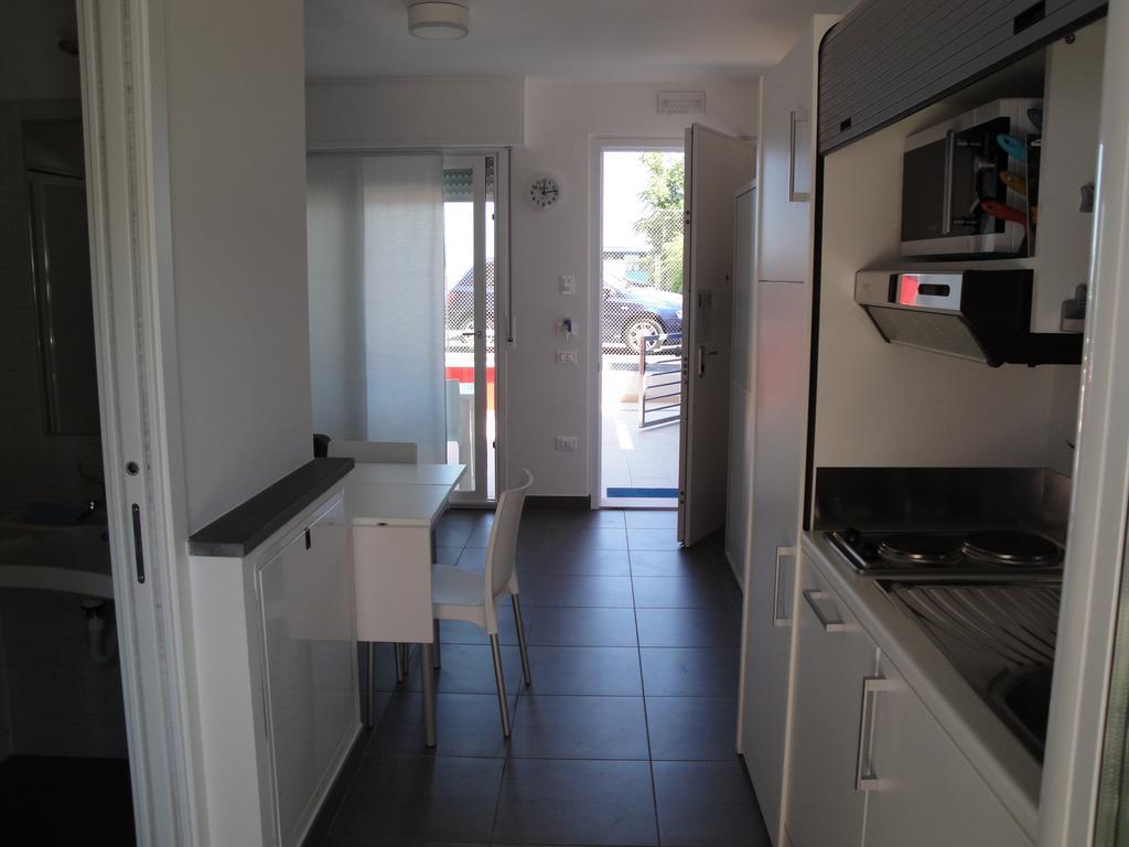 Residence La Nave Senigallia Bagian luar foto